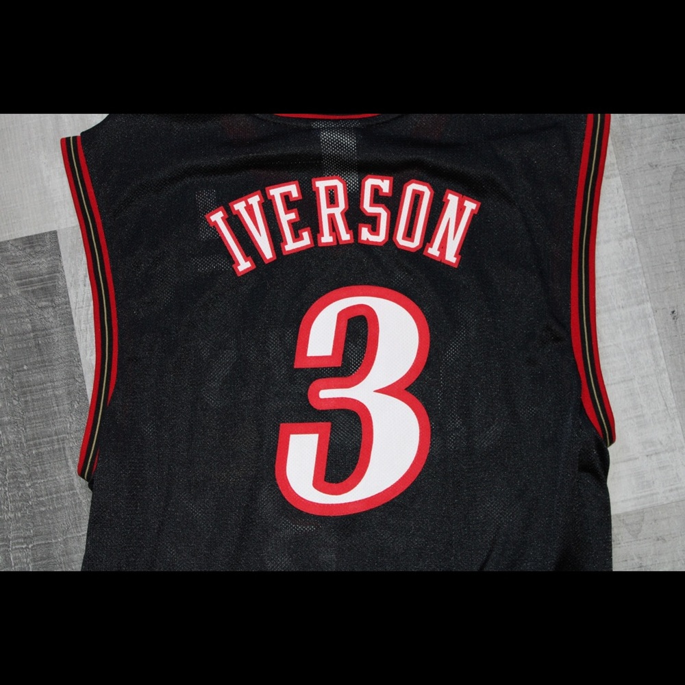Iverson NBA Reebok Jersey - Picture 3 of 7